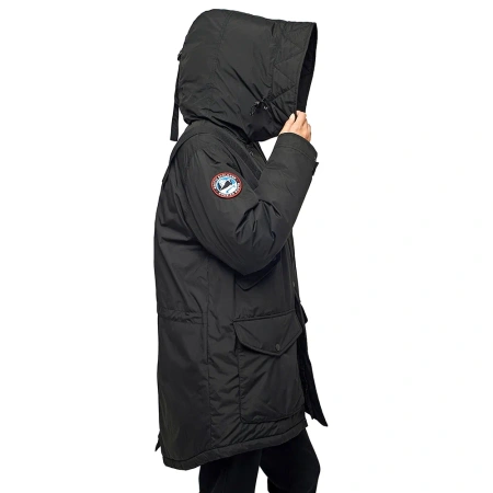 Женская черная парка Beluga